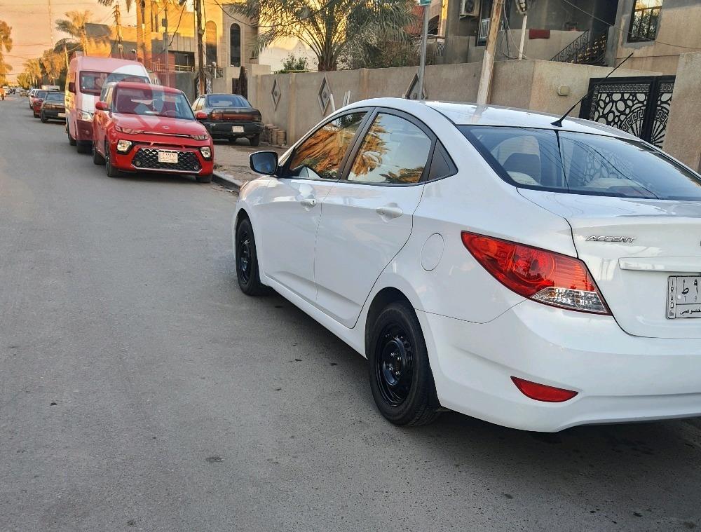 Hyundai Accent